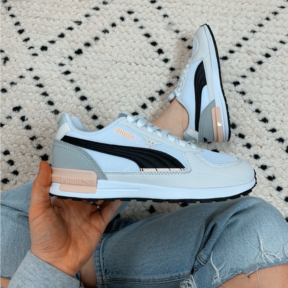 Puma Graviton Women’s Sneaker Sz 9.5